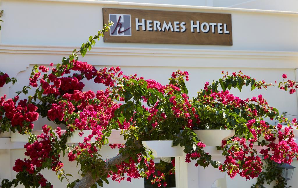 Hermes Hotel Kamari  Exterior photo